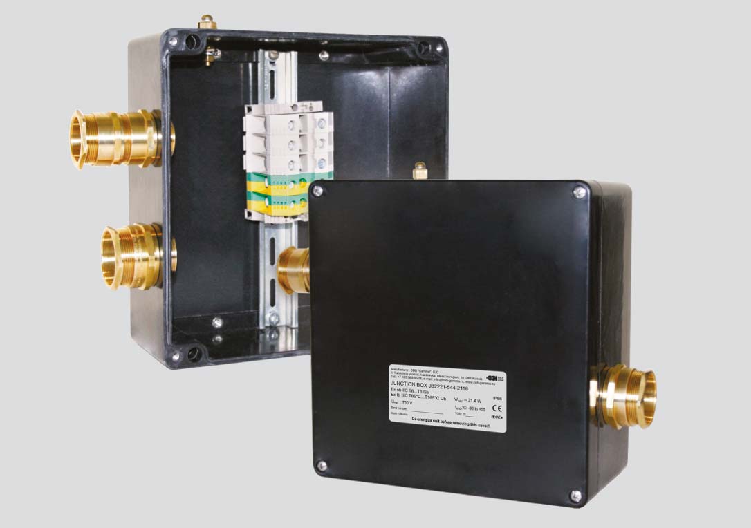 Junction Boxes for Three-Phase Series-Resistance Heating Cables Connection Junction Boxes for Three-Phase Series-Resistance Heating Cables Connection